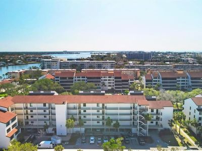 6285 Midnight Pass Rd APT 101