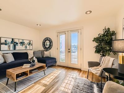 2837 Vallejo Street #102