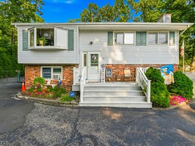 59 Shawnee Rd