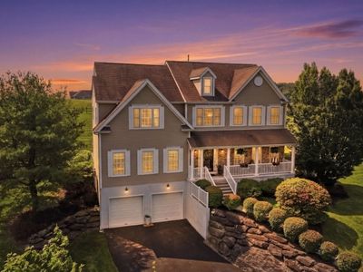 Property at 10 Spyglass Hl, Newton, NJ
