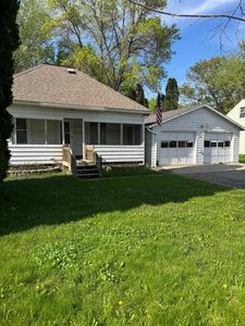 408 W Nokomis St