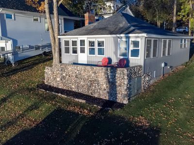 884 White Clover Beach Rd