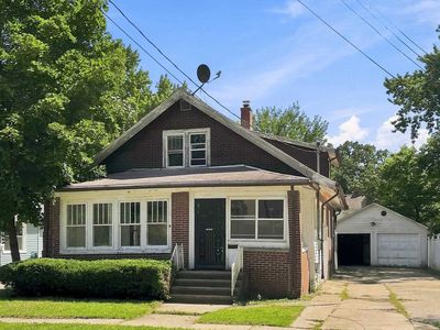 1329 Yates Ave