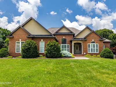227 Pinecrest Cir