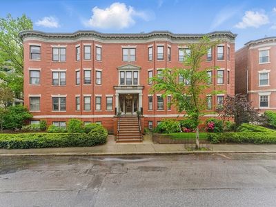 16 Garrison Rd APT 7