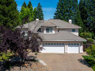 2104 Portsmouth Dr