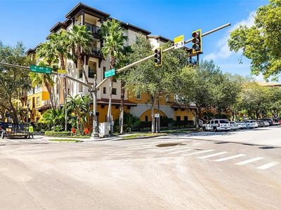 200 4th Ave S UNIT 302