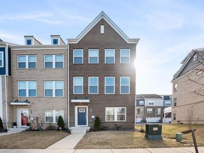 6954 Farragut Dr