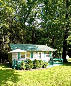 70 Pine Ln