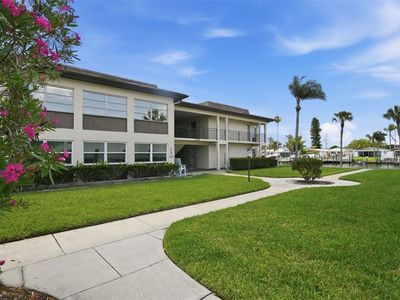 5108 Amulet Dr APT 205