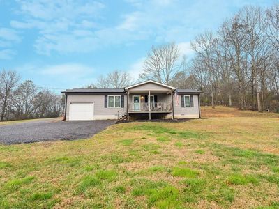 1403 Ninety Seven Springs Rd NE