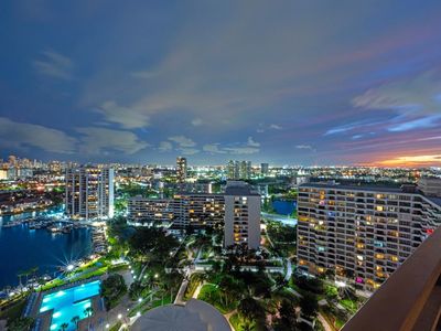 2500 Parkview Dr #2516