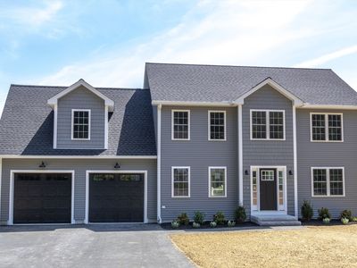 555 Neck Rd