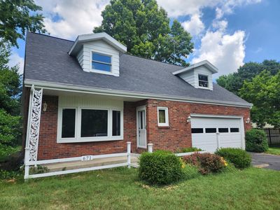 671 Lonesome Pine Trl