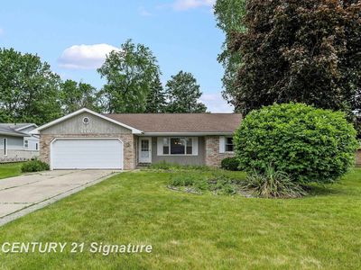 4140 Firethorn Dr