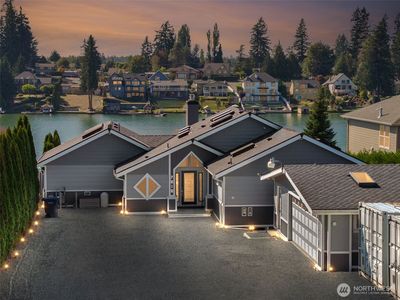 7010 Vandermark Road E