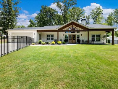 1320 Heads Ferry Rd
