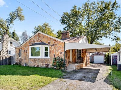 620 E Sunshine Street