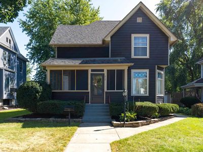 810 Warren Ave