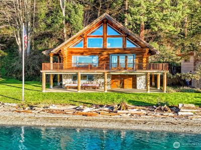 154 Rockaway Beach Lane