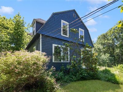 Property at 320 Railroad Ave N, Saunderstown, RI