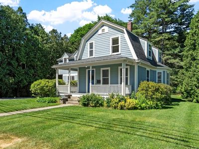 132 Cottage St
