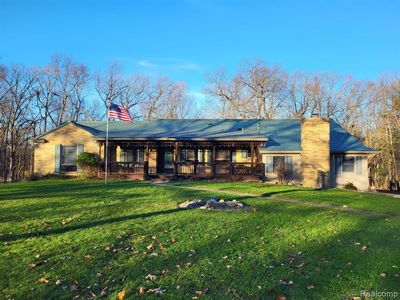 Property at 12399 White Lake Rd, Fenton, MI