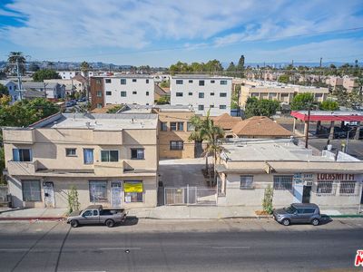 3415 S Normandie Ave