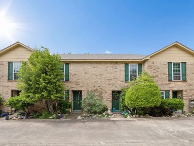 3736 Bonnie Dr