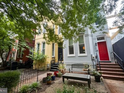 1812 6th St NW