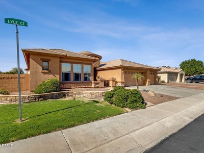 5610 N LYLE Court