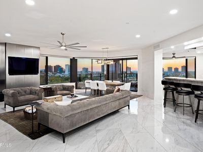 1040 E Osborn Rd UNIT 904