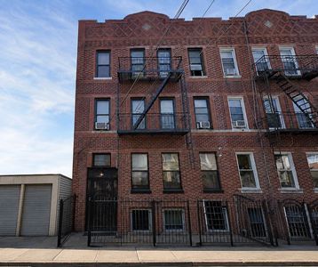 350 E 51st St