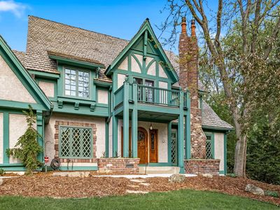 13620 Gurney Path