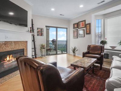 1300 North Prospect AVENUE #424