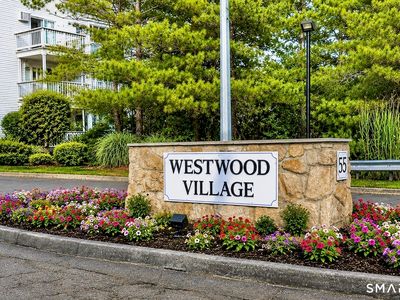 55 Mill Plain Road #6-7