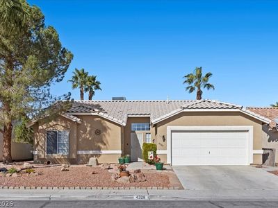 4328 Valley Regal Way