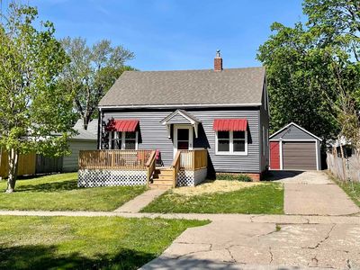 124 Superior St