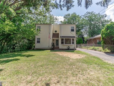28570 Simmons Rd