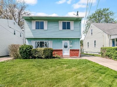 1588 Mapledale Rd