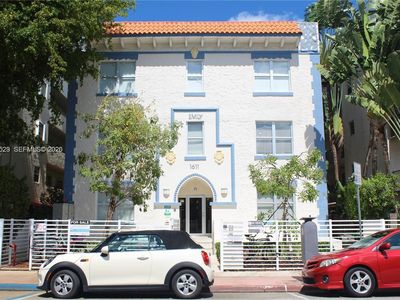 1611 Meridian Ave APT 202