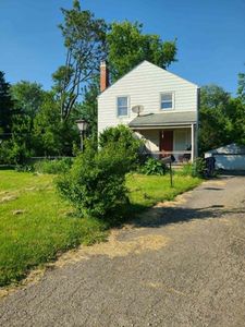 2446 Bretton Pl