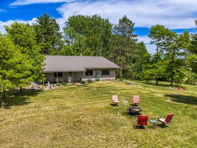 2542 Otter Rd NE