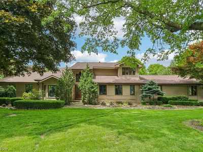 1006 Traci Ln