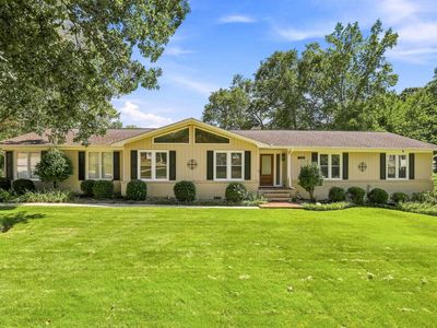 110 Stonehedge Dr