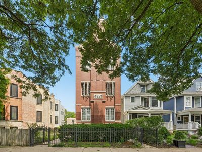4851 N Paulina St APT G