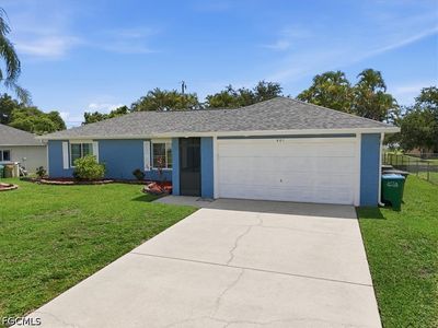 801 SW 11th Pl