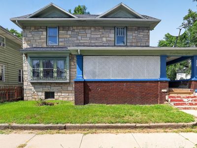 228 Park Ave