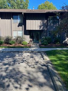7465 Millrace Ln APT 102
