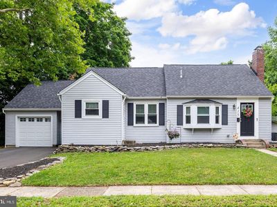 Property at 415 Lake Ave, Pitman, NJ